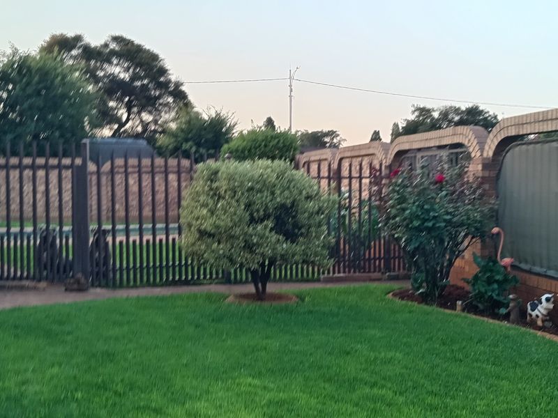 Your Dream Home Awaits! - Photo 2