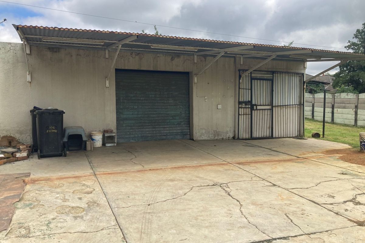 Spacious 3 bedroom home for sale - Photo 4