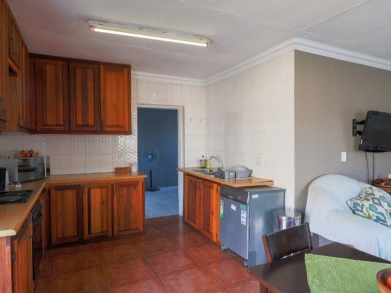 Beautiful modern masterpiece for sale in Dersley - Photo 10