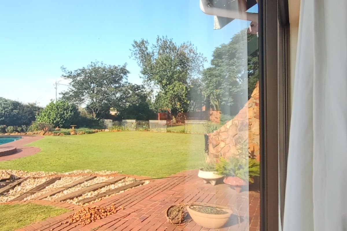 Spacious Multi-Home Property on a Double Stand – Ideal for Frail Care or Rehabilitation Center - Photo 5