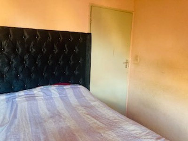 Spacious family home for sale in Brakpan North - Photo 8