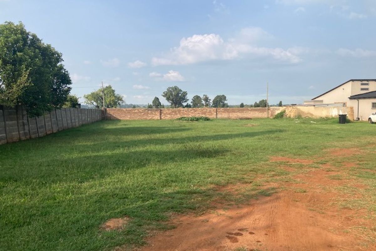 1217 M/2  vacant land for sale in Daggafontein, Springs - Photo 3