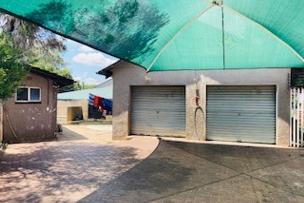 3 Bedroom house for sale in Anzac - Photo 2