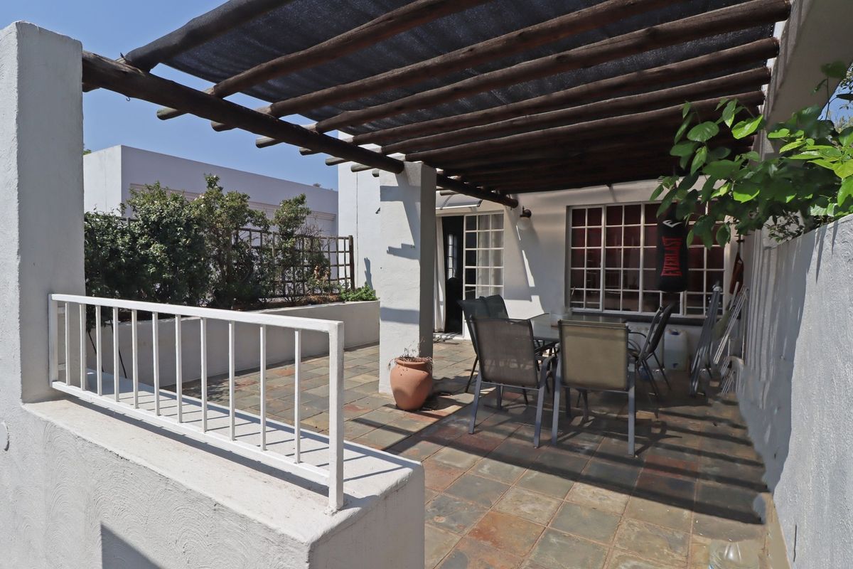 Apartment Rental Monthly In Sandton - Photo 4