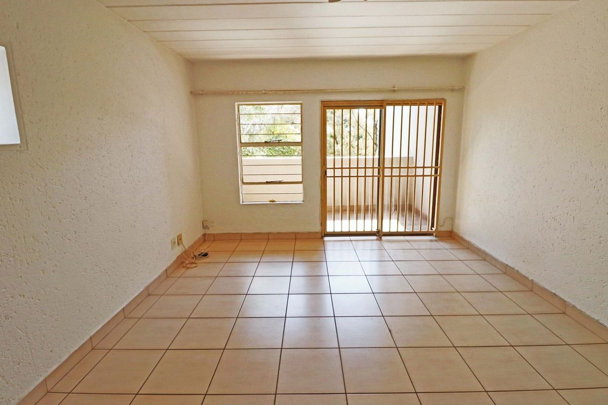 1 Bedroom, 1 Bathroom Apartment to Rent in Edenburg - Photo 3