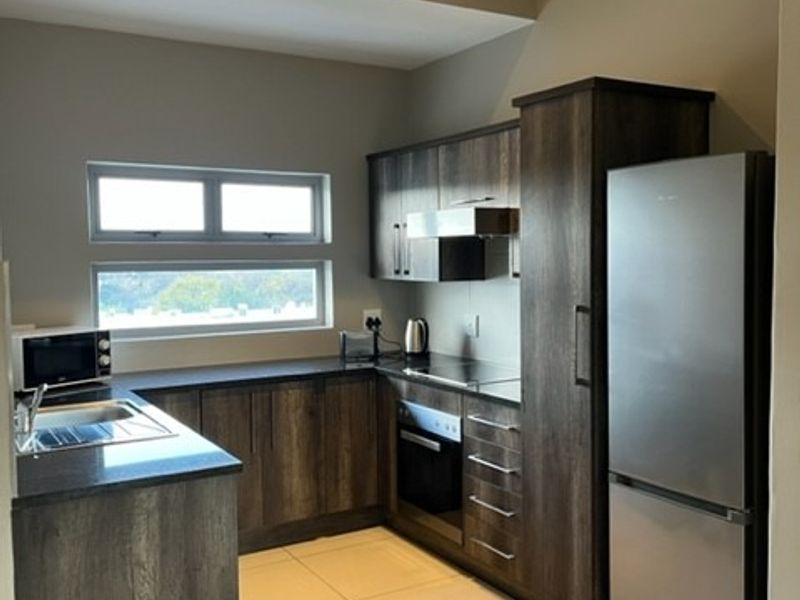 The Ultimate Studio apartment in a great location!!!! - Photo 6