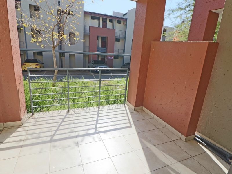 Apartment For Sale In Sandton - Photo 10