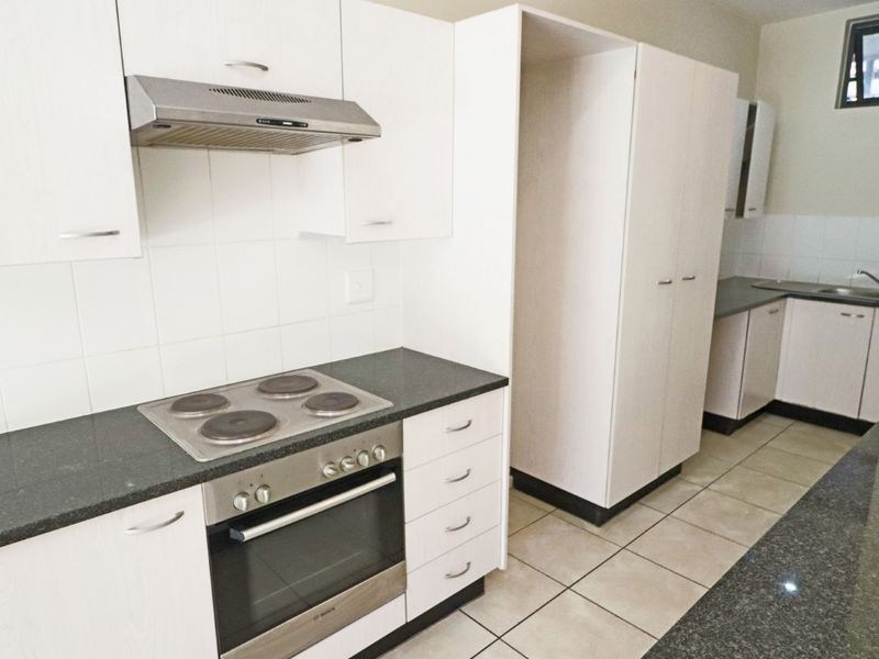 Apartment For Sale In Sandton - Photo 4