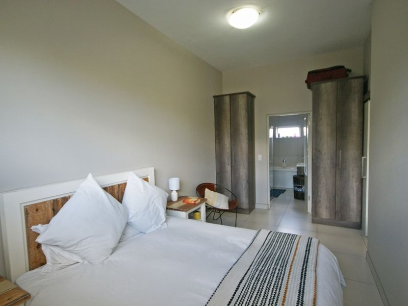 Apartment For Sale In Sandton - Photo 4