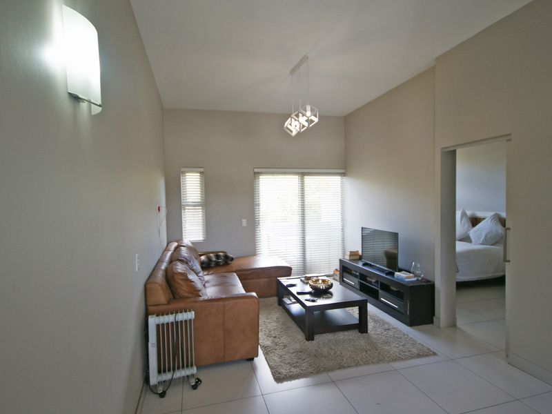 Apartment For Sale In Sandton - Photo 8