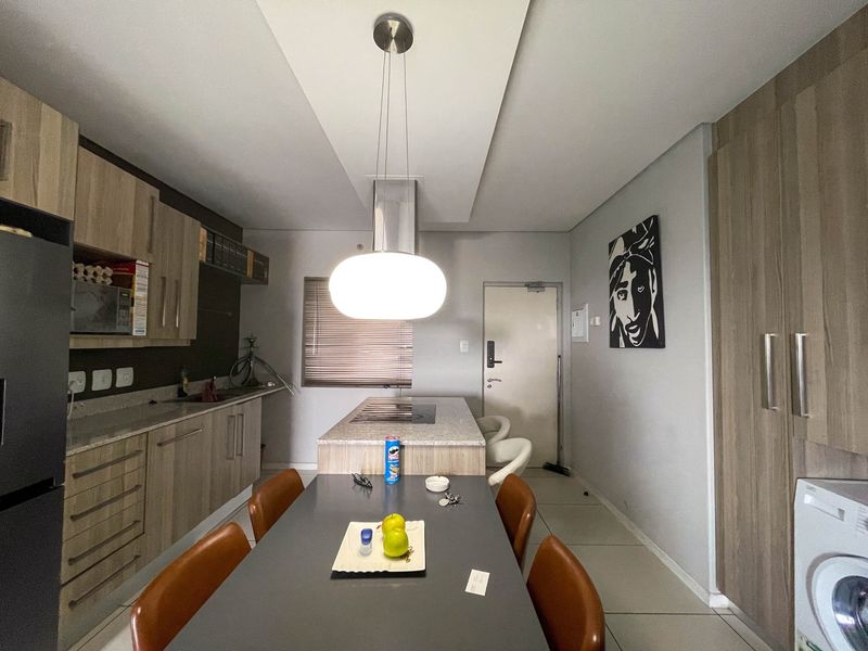 Apartment For Sale In Sandton - Photo 7