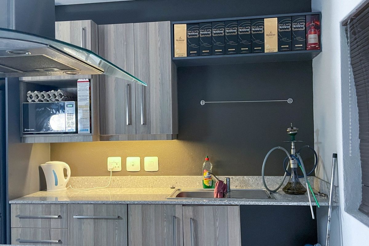 Apartment For Sale In Sandton - Photo 5