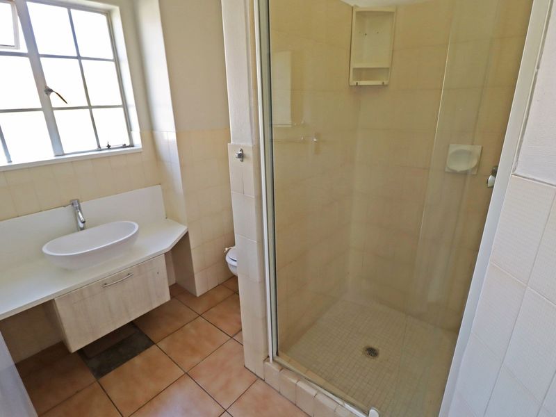 Apartment For Sale In Sandton - Photo 6