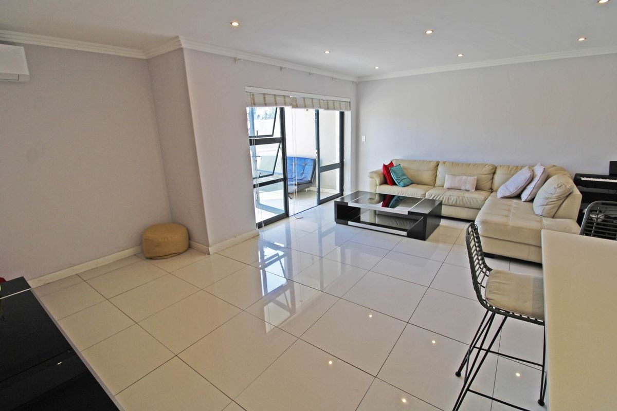 Apartment For Sale In Sandton - Photo 4