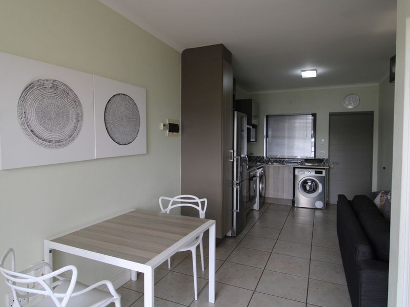 1 Bed 1 Bath unit for sale. NO TRANSFER COSTS!! - Photo 4