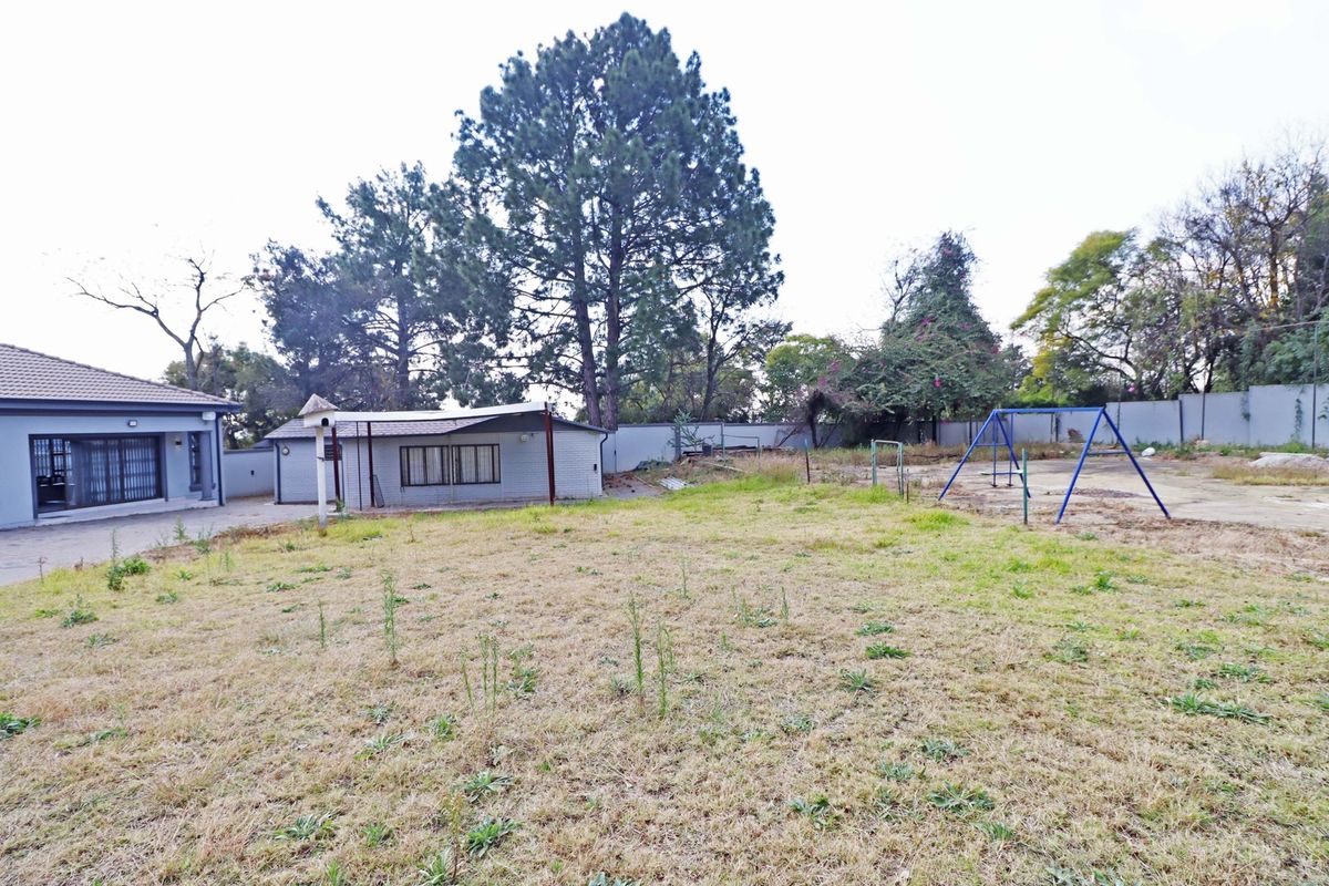 Prime Vacant Land Opportunity in a Secure Boomed-Off Area of Bryanston FOR Sale - Photo 5