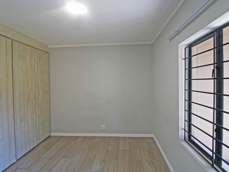 Charming 1-Bedroom, 1 Bathroom Garden Apartment for Sale in Darrenwood, Randburg - Photo 10
