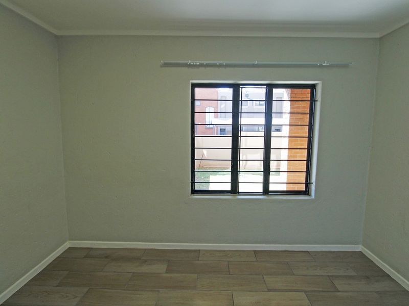 Charming 1-Bedroom, 1 Bathroom Garden Apartment for Sale in Darrenwood, Randburg - Photo 9