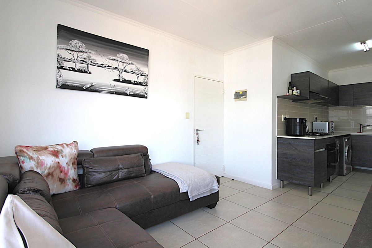 1 Bed 1 Bath - Photo 5