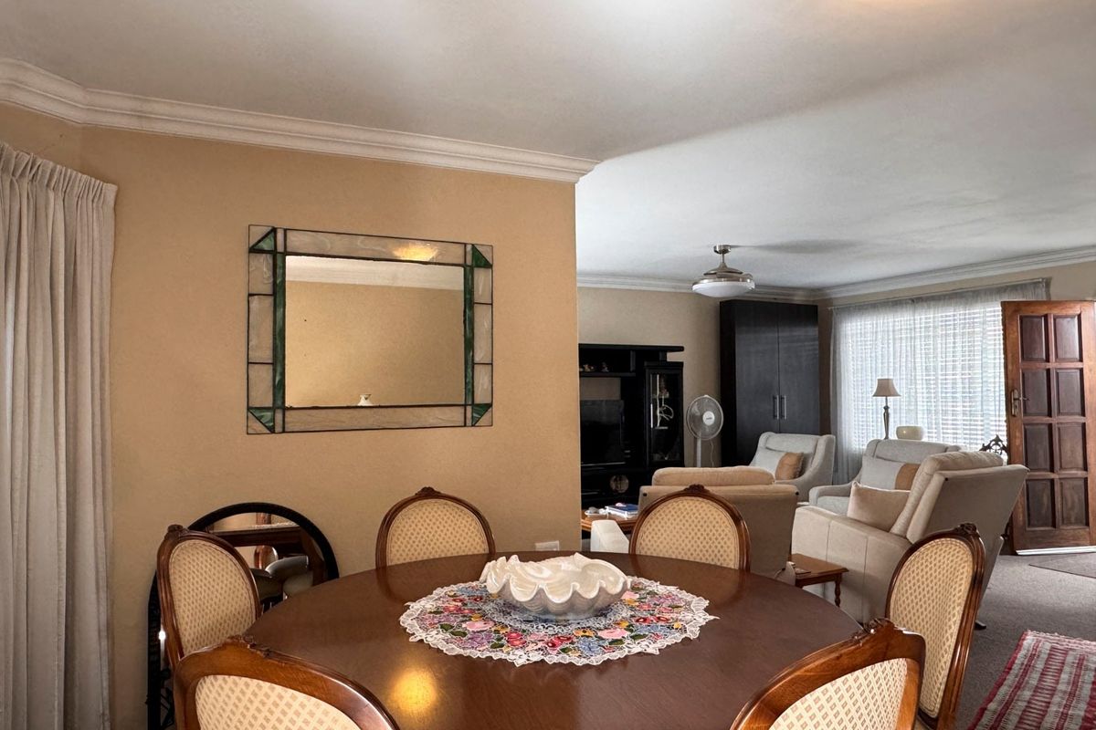 When downsizing doesn't mean compromising! - Photo 2