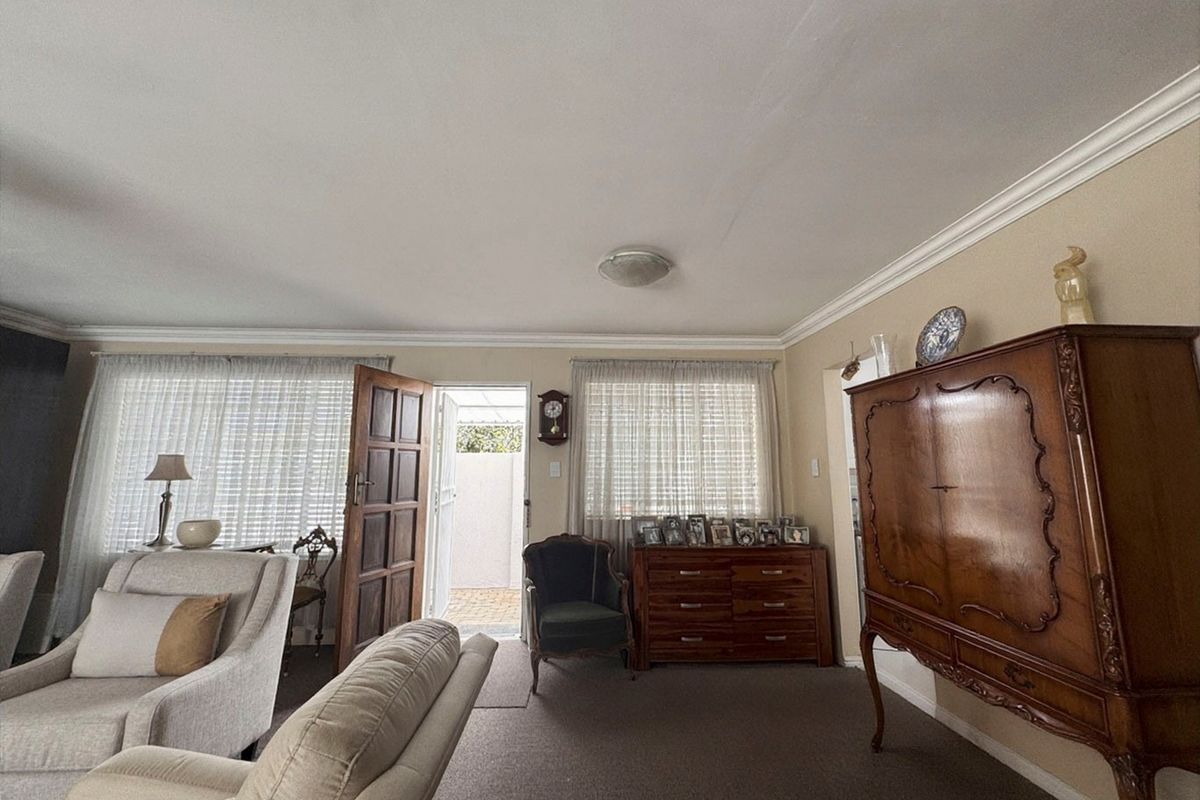 When downsizing doesn't mean compromising! - Photo 5