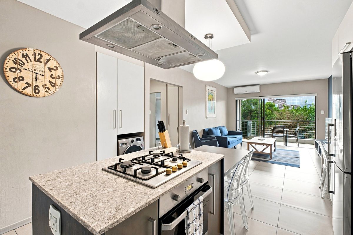 Prime Investment Opportunity in Bryanston – Airbnb Friendly - Photo 4