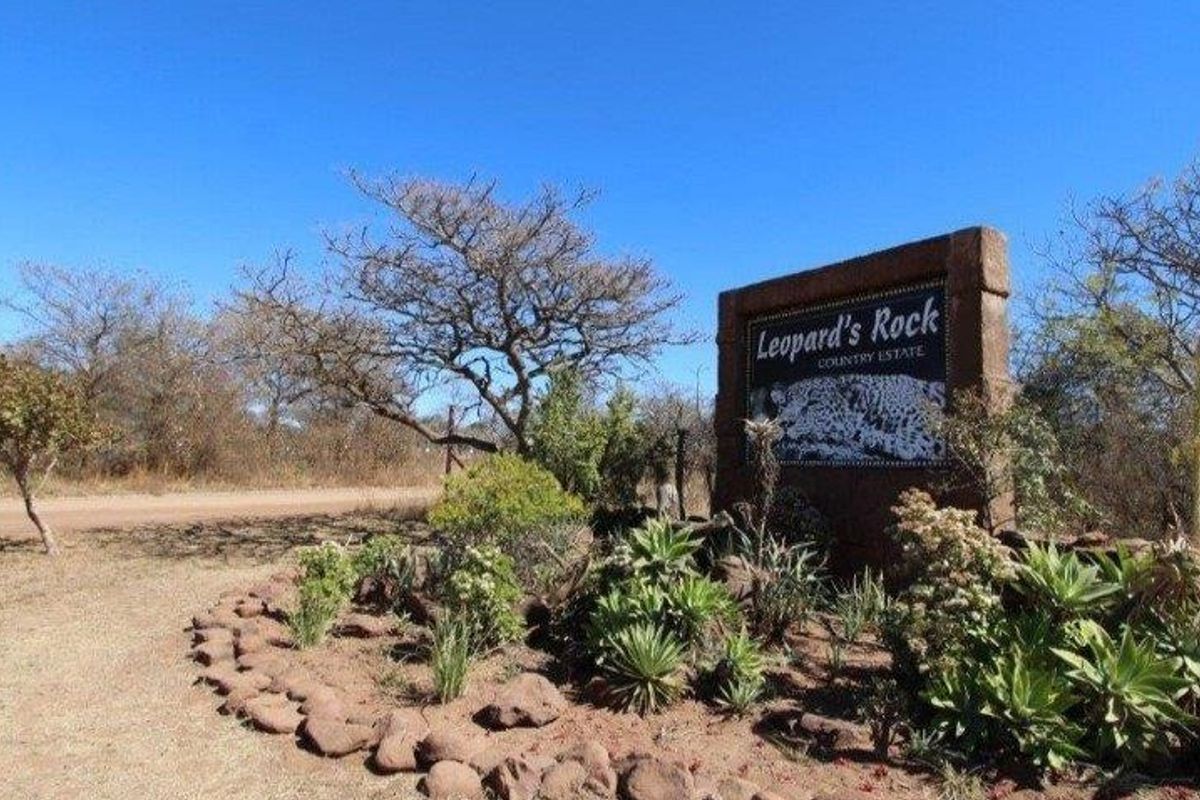 Secure your piece of nature and let the call of the wild indulge your senses. - Photo 3