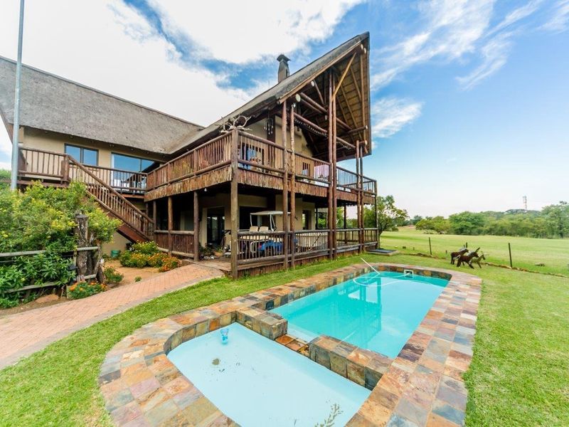 BEAUTIFUL HOUSE WITH 3 SELF CATERING CHALETS OR 3 RENTALS - Photo 5