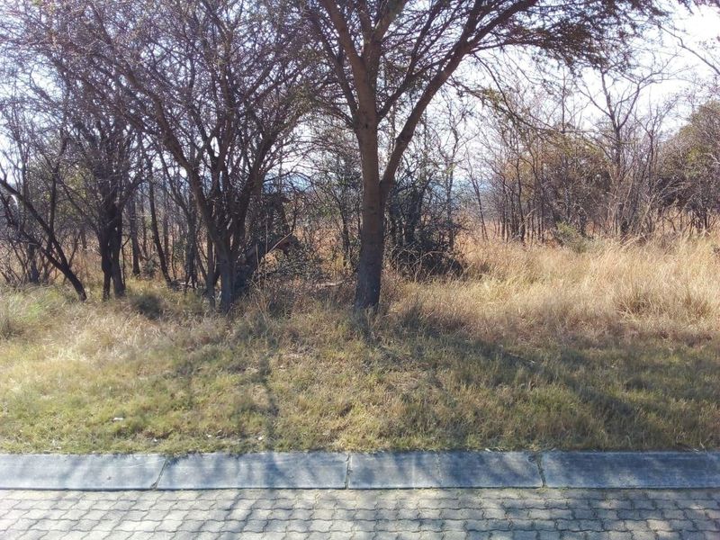 EXCLUSIVE Prime golf Green Belt Property - Ideal Price! - Photo 4