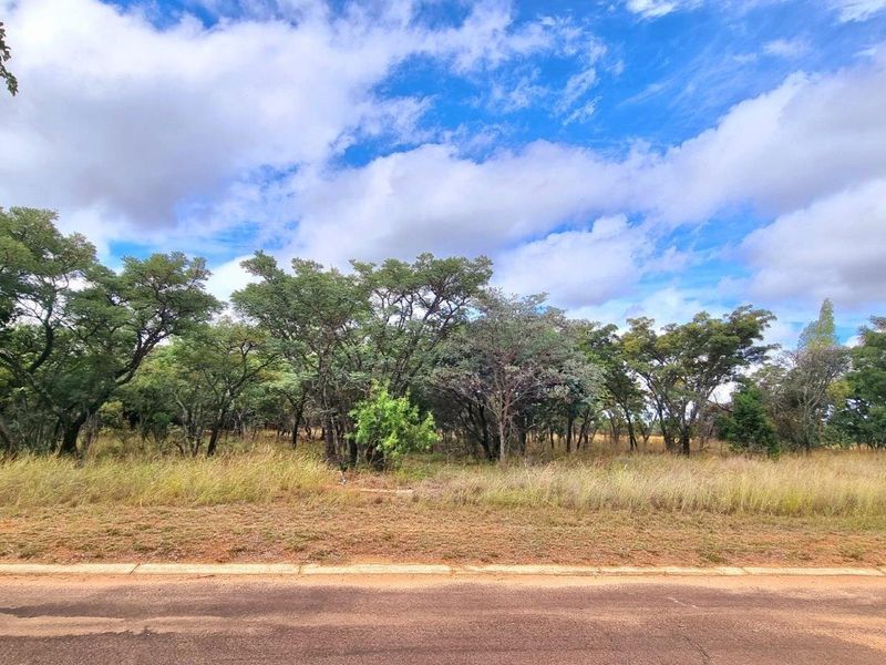 Take life at your own pace building your dream home on this 1ha+ stand! - Photo 4