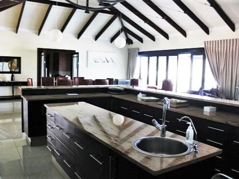 NESTLED IN THE MAJESTIC WATERBERG BUSHVELD REGION OF LIMPOPO - Photo 9