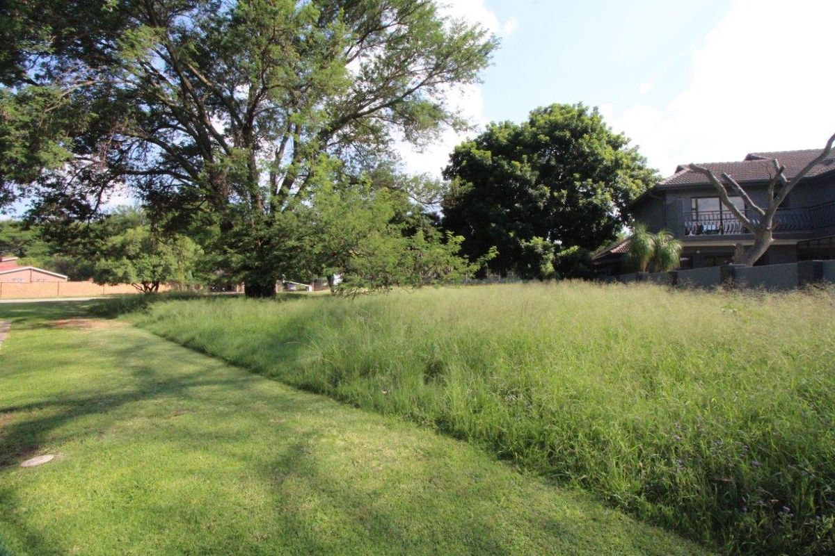 EXCLUSIVE Tapered Golf Course Stand For Sale! - Photo 4