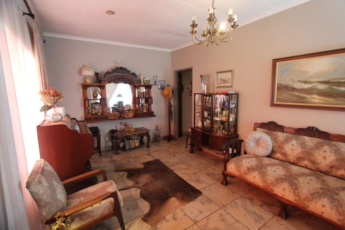 Three in One! - Photo 5