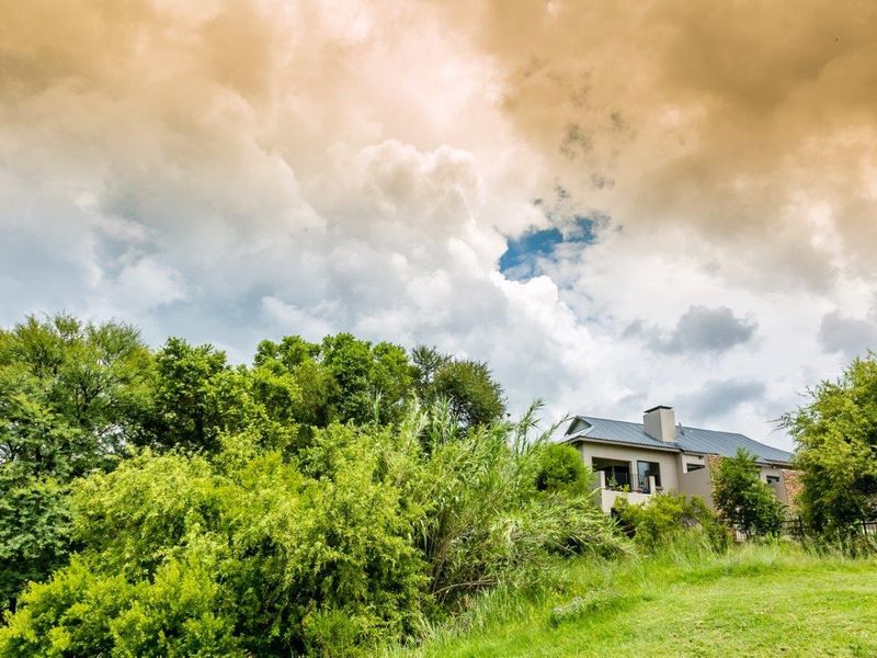 Bushveld Exclusive River and Golf View Buy this Asset with Long term Rental! - Photo 3