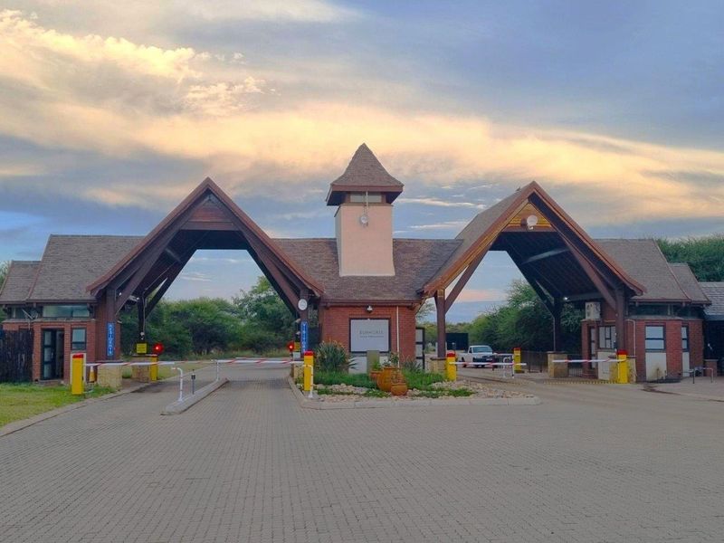 PREMIER MOUNTAIN ESTATE STANDS - A UNIQUE 12900M2 OPPORTUNITY - Photo 10