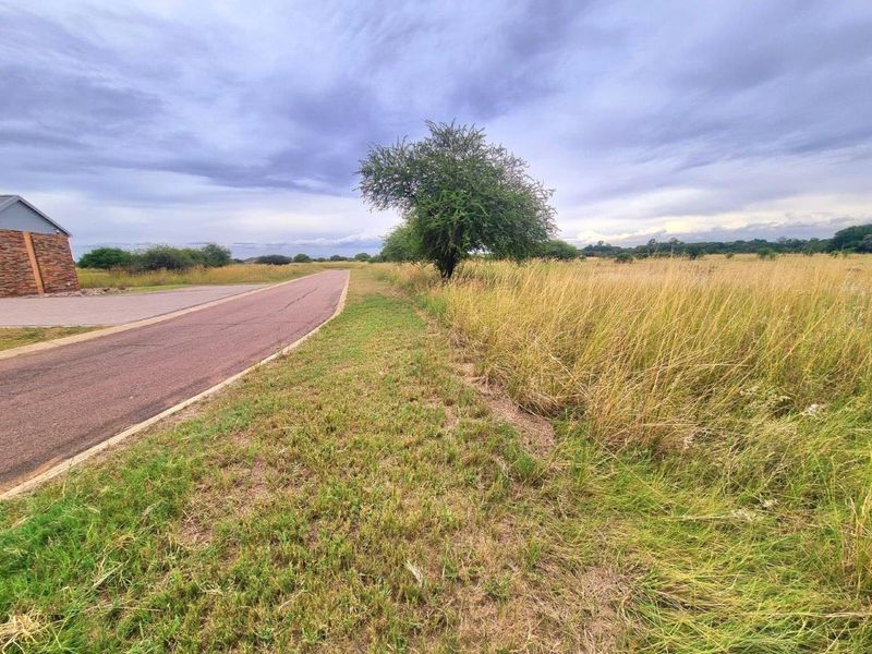 Premium Unoccupied Land at The Orchards Retirement Village - Photo 4