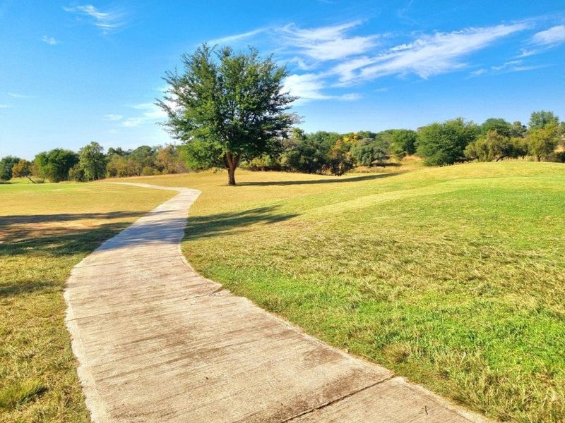 Unmatched Size, Unbeatable Price: Prime Golf Views in Koro Creek Golf Estate! - Photo 4