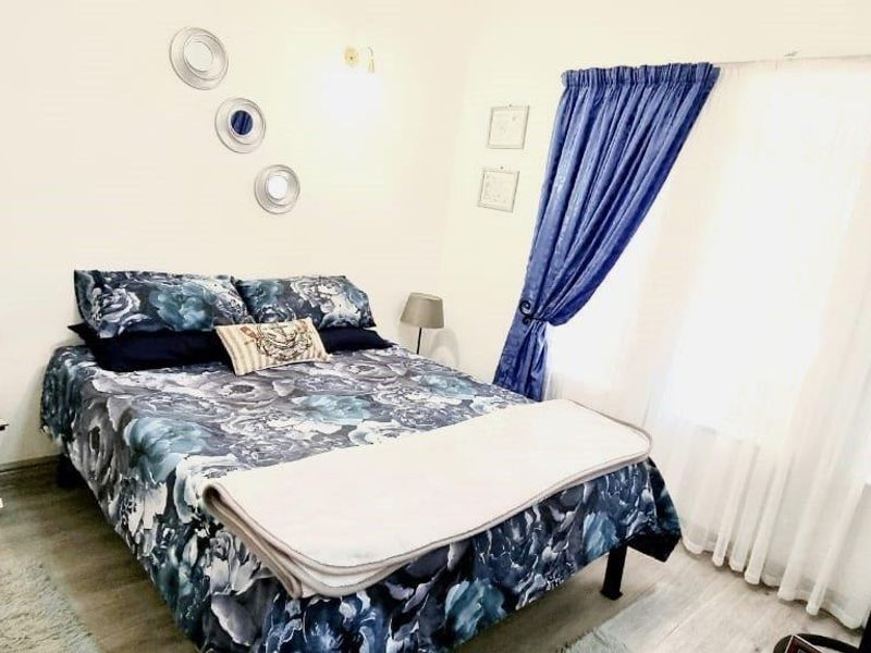 4 Bedroom home, 3420m2 stand! Prime area! Borehole! - Photo 9