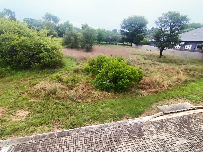 VALUE-BUY BUSHVELD STAND WITH READY-MADE PRIVACY WALL - Photo 3