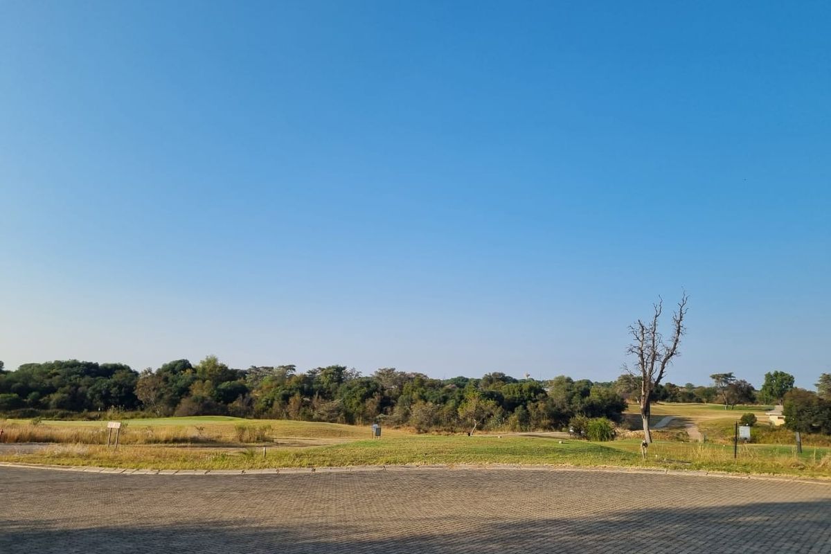 Unveil Your Perfect Oasis in Koro Creek Golf Estate! - Photo 4