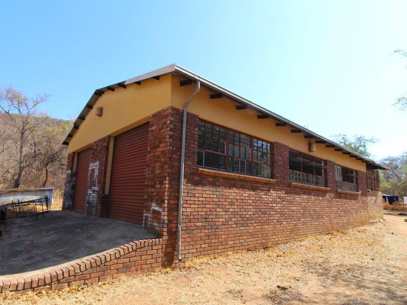 Prime 160HA Agricultural Farm with Established Infrastructure - Photo 10