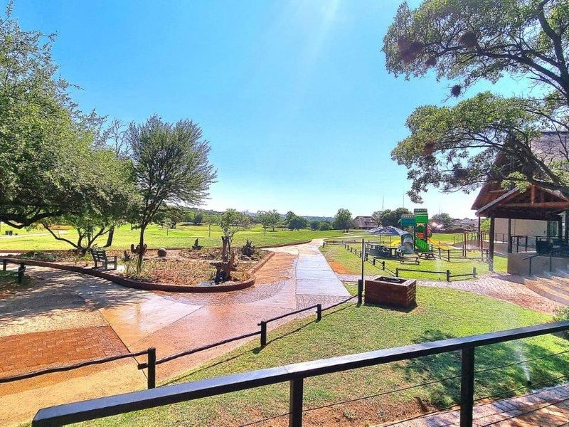 BUILD YOUR DREAM HOME IN A PRESTIGIOUS GOLF ESTATE! - Photo 9