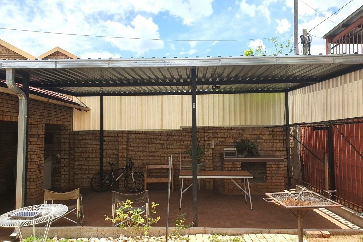 2 BEDROOM HOUSE FOR SALE!! - Photo 5