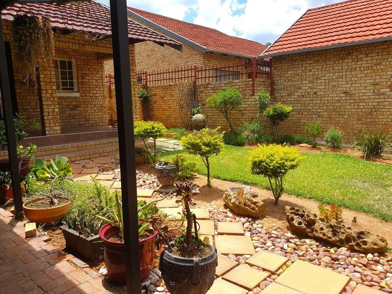 2 BEDROOM HOUSE FOR SALE!! - Photo 10