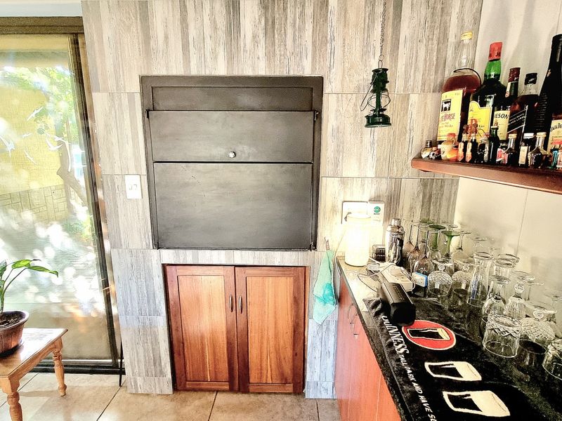 LET YOUR RETIREMENT BE YOUR HOLIDAY HOME FOREVER - Photo 6