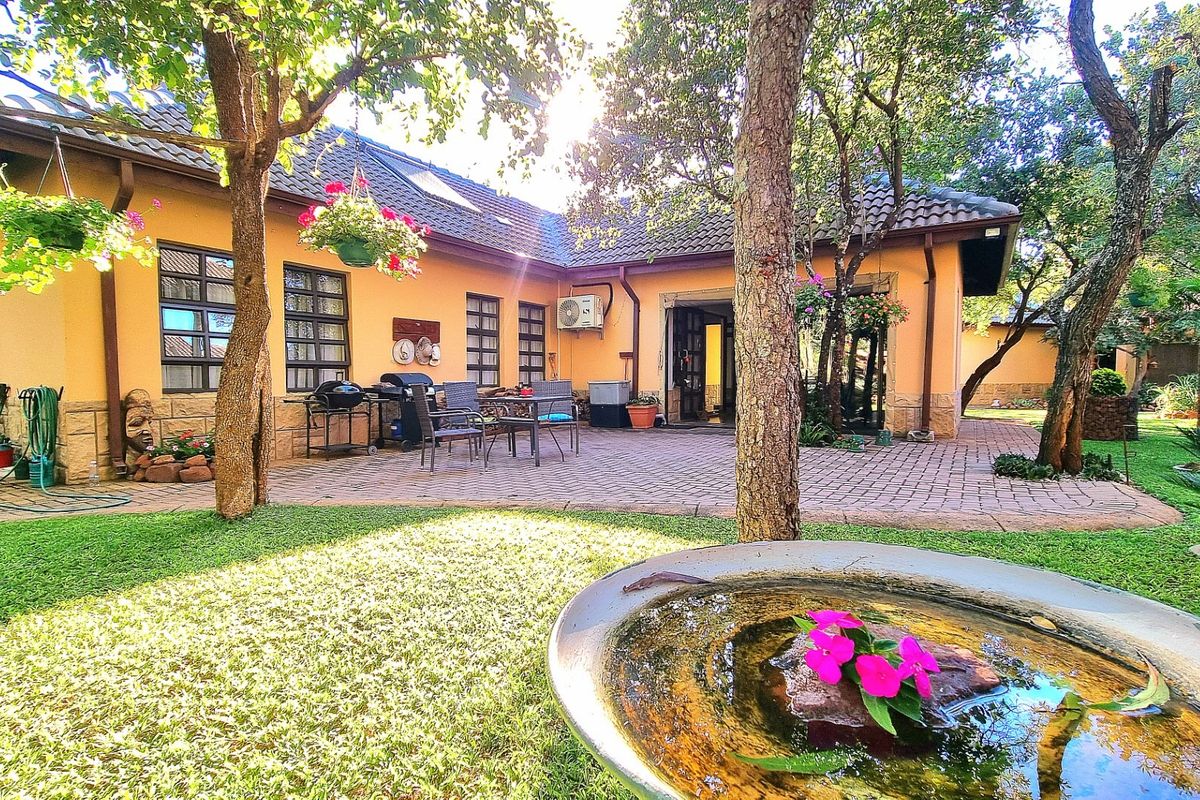 LET YOUR RETIREMENT BE YOUR HOLIDAY HOME FOREVER - Photo 2