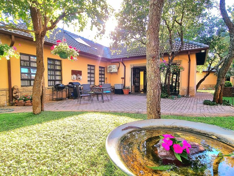 LET YOUR RETIREMENT BE YOUR HOLIDAY HOME FOREVER - Photo 2