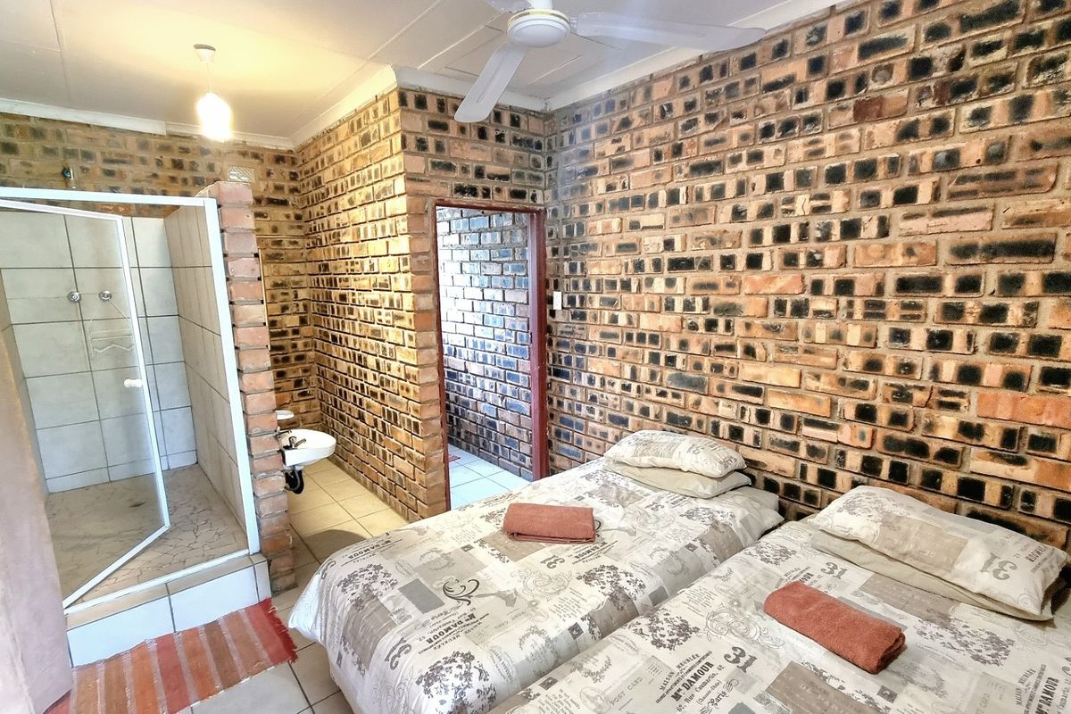 Off-The-Grid Exquisite Guest Farm – 70Ha For Sale - Photo 5