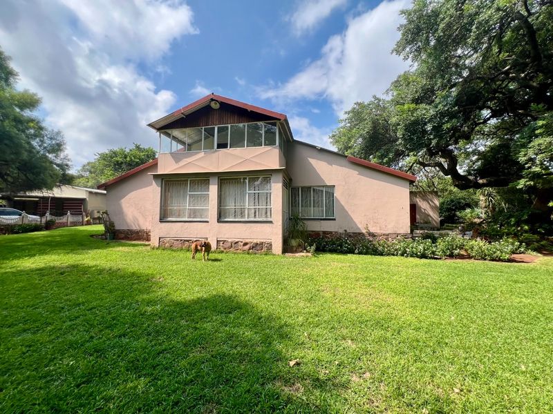 BEAUTIFUL 21HA FARM FOR SALE NEAR MODIMOLLE – PRIME LOCATION ON R101 - Photo 1