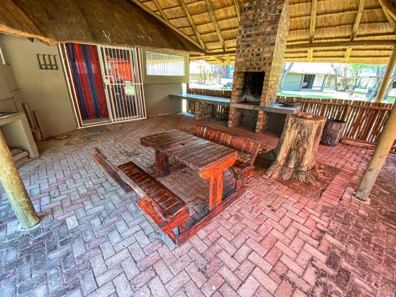 YOUR PERFECT HOLIDAY ESCAPE AWAITS! - Photo 5